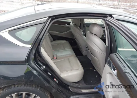 2016 Hyundai Genesis 3.8 z USA, uszkodzony, nr VIN KMHGN4JE6GU108459